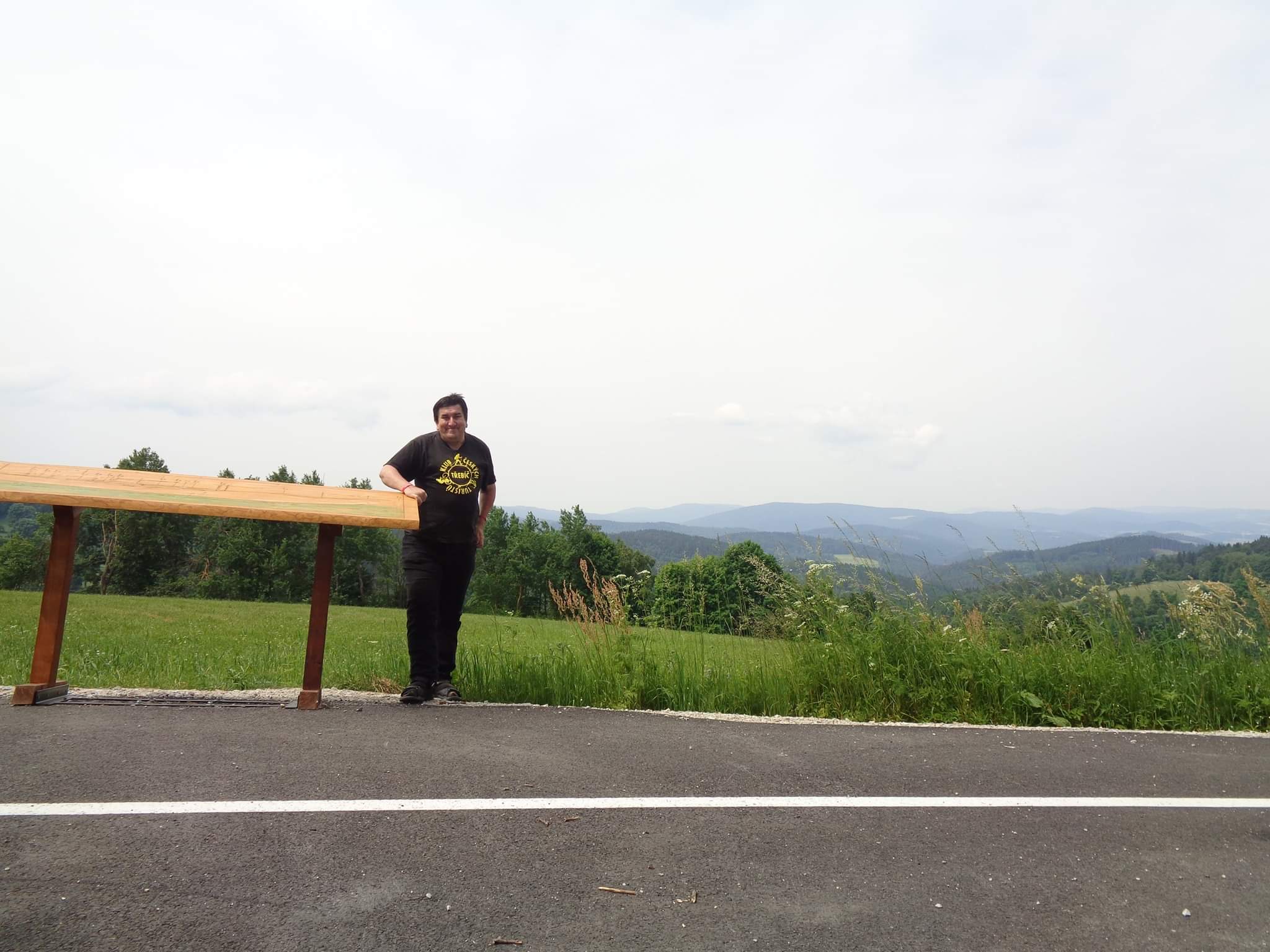 Šumava z vyhlídky u Řetenic       e
